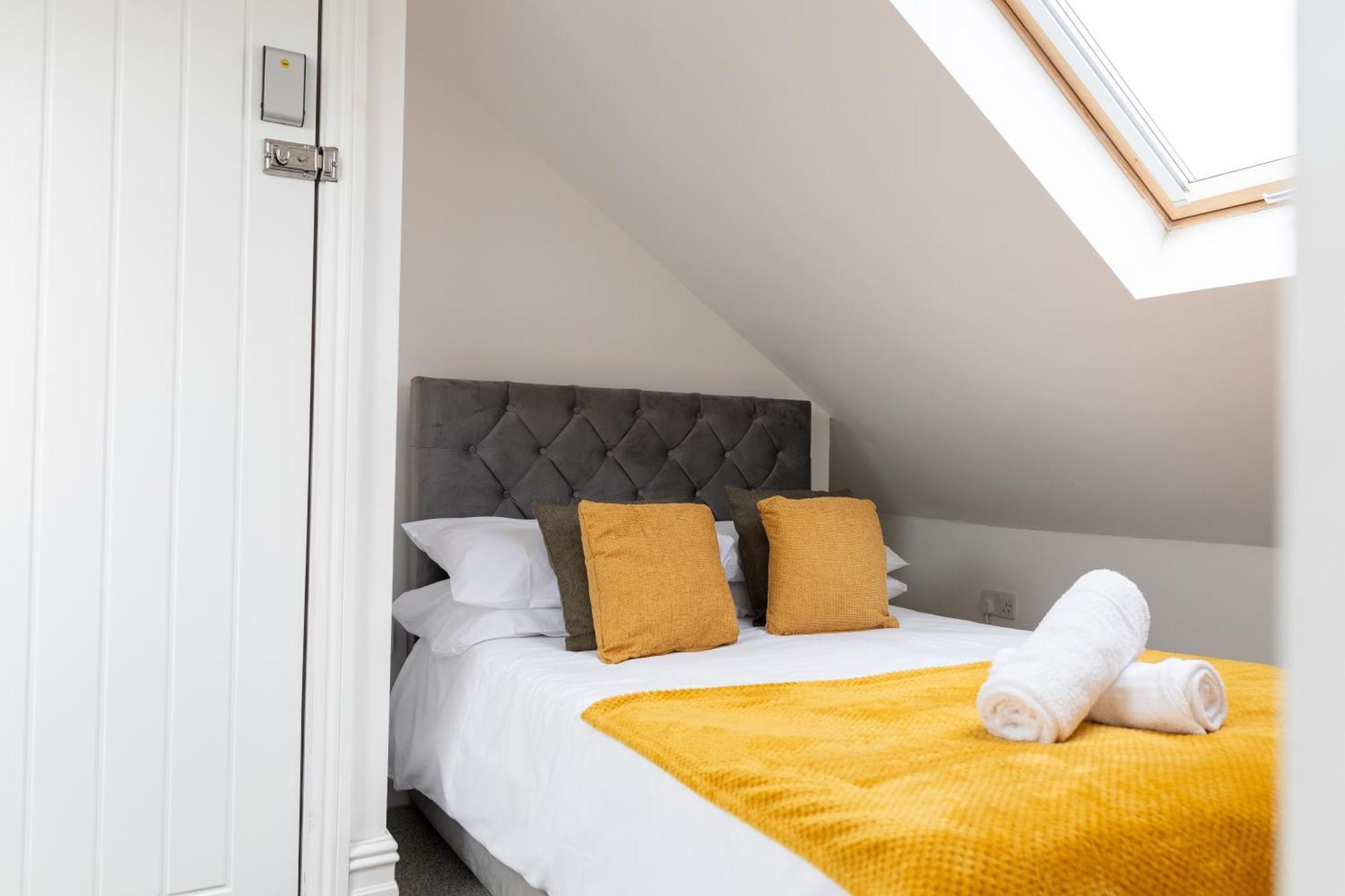 Bay City Studio Apartments Cardiff Buitenkant foto