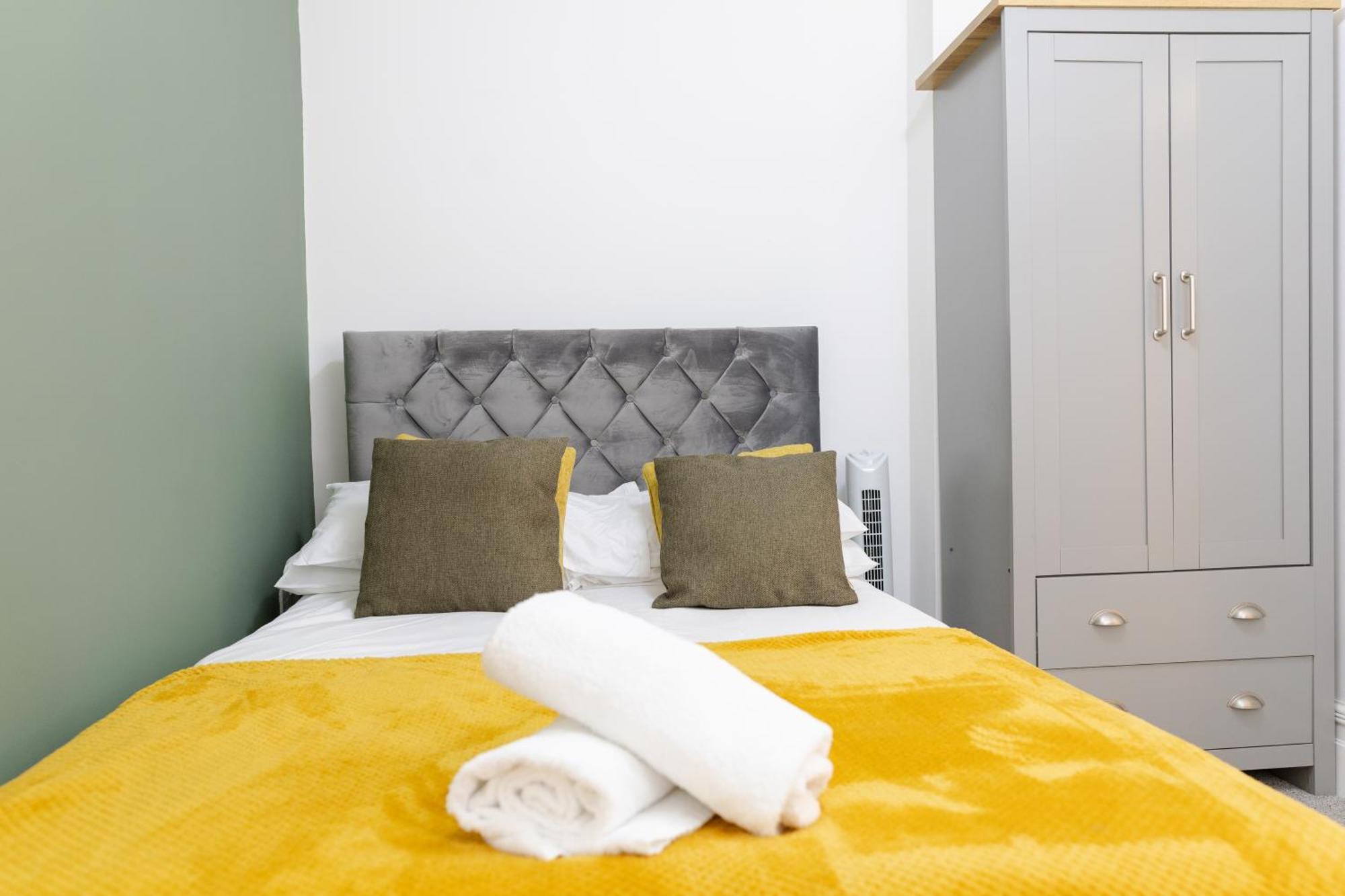 Bay City Studio Apartments Cardiff Buitenkant foto