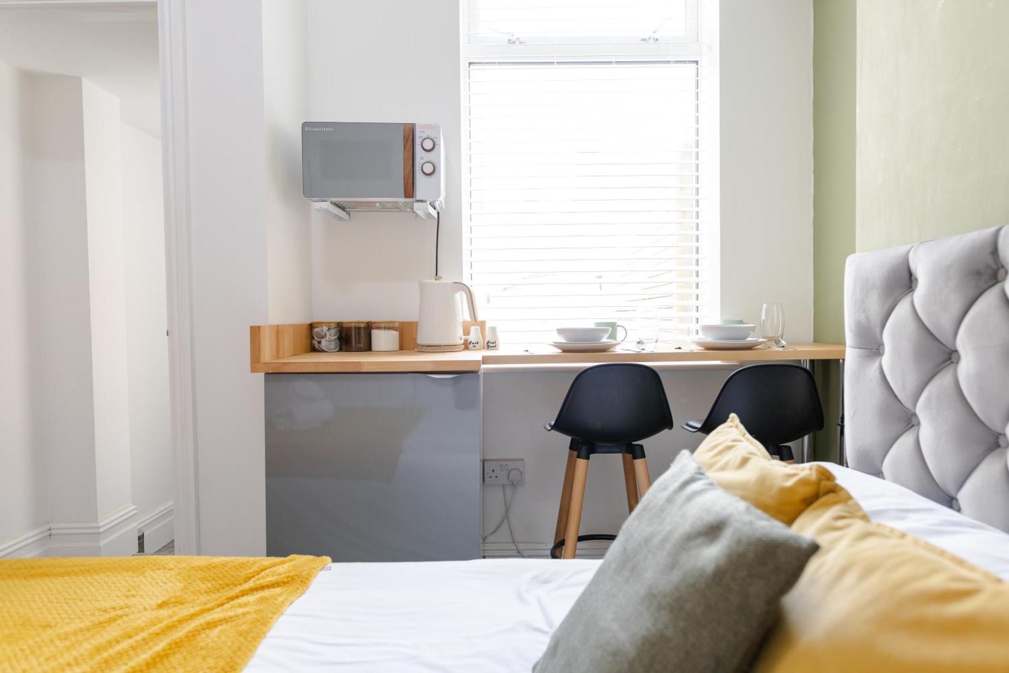 Bay City Studio Apartments Cardiff Buitenkant foto
